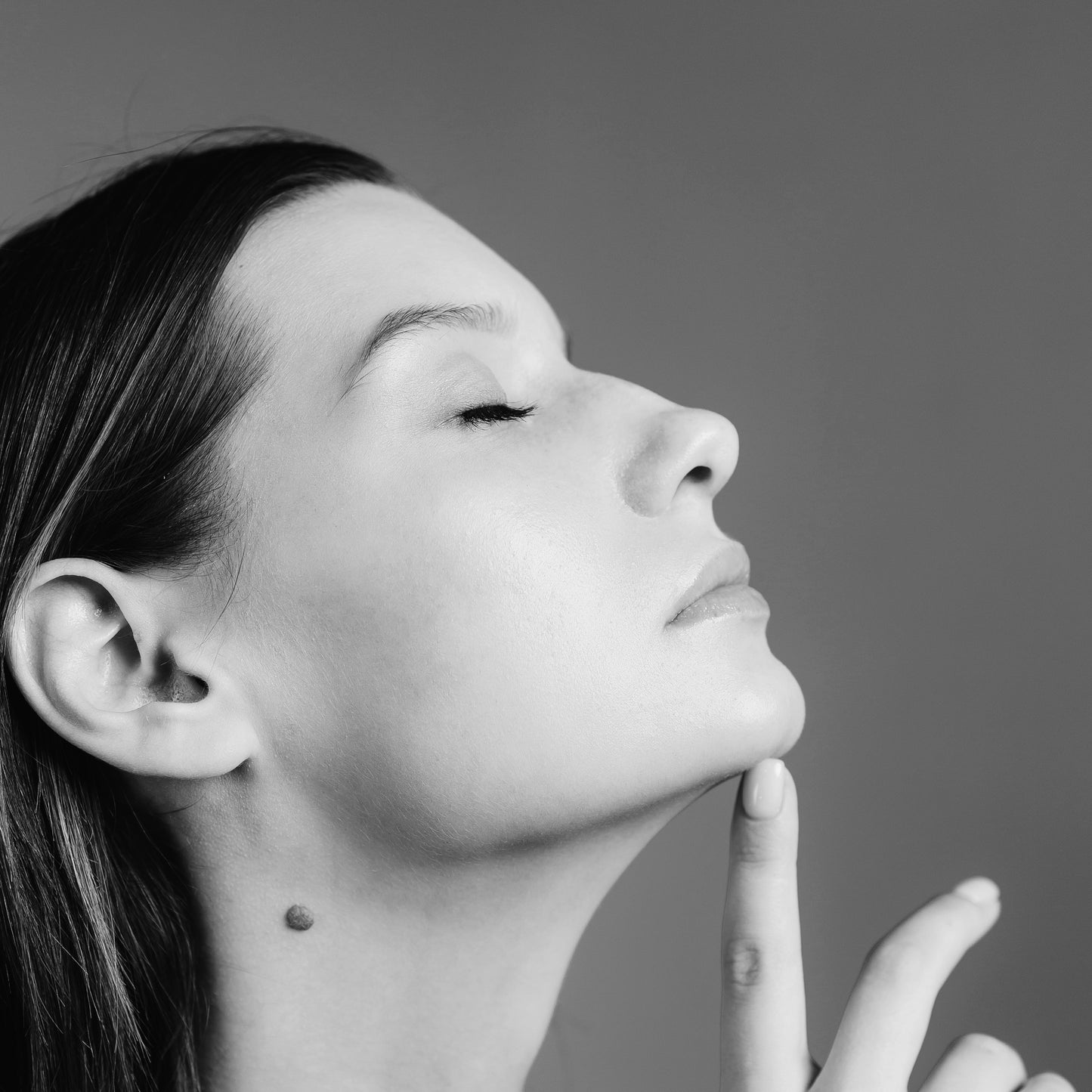 Biorevitalización con Factores de Crecimiento + Vitaminas NCTF 135 HA + Exosomas